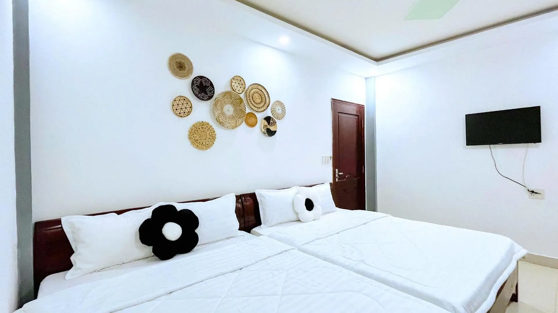 Hotel Khach San Ha Dan - Bai Sau Vung Tau